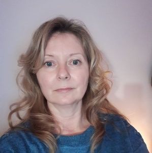 Meet your Posher, Monique